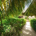 Sunshine Bay Hotel Zanzibar