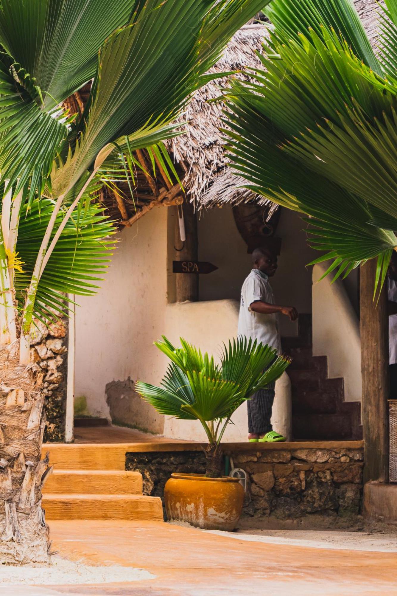 Sunshine Bay Zanzibar Hotel